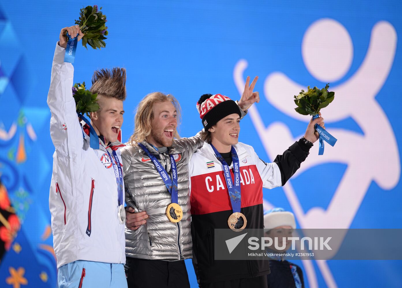 2014 Winter Olympics. Medal ceremony. Day One
