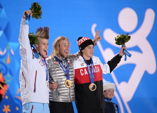 2014 Winter Olympics. Medal ceremony. Day One