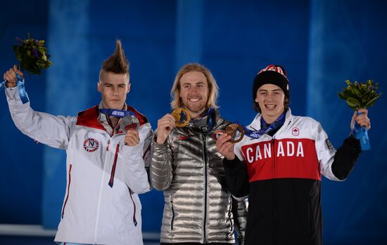 2014 Winter Olympics. Medal ceremony. Day One