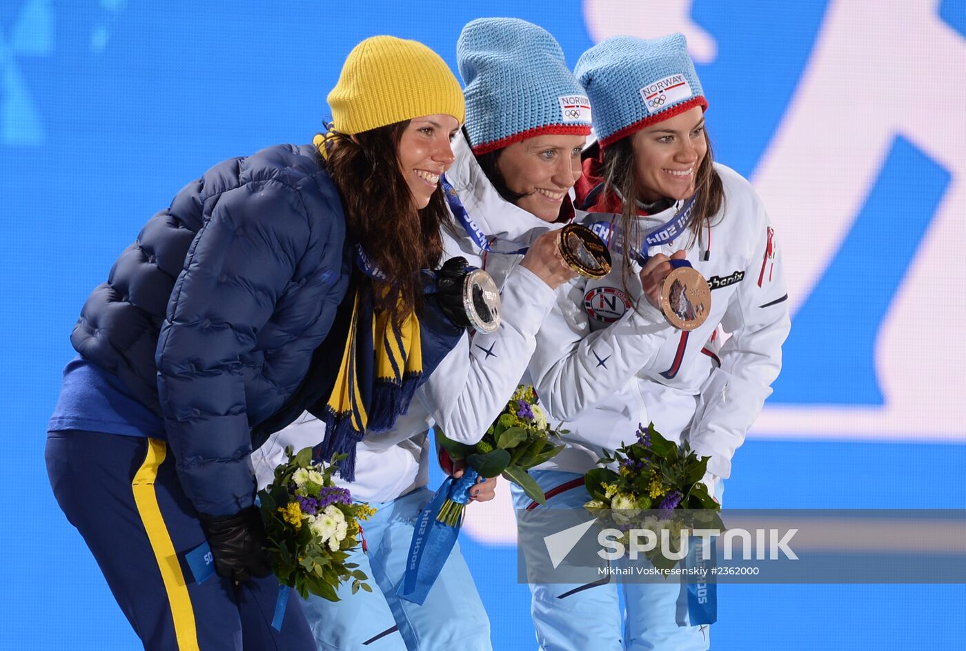 2014 Winter Olympics. Medal ceremony. Day One