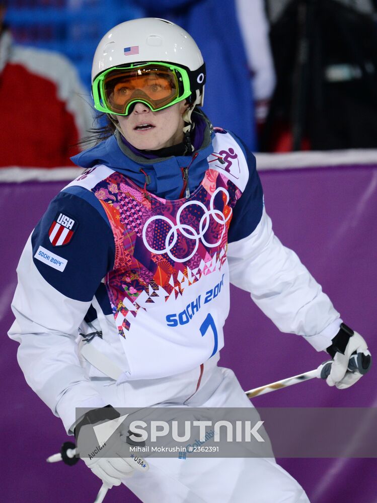 2014 Winter Olympics. Freestyle skiing. Women. Moguls