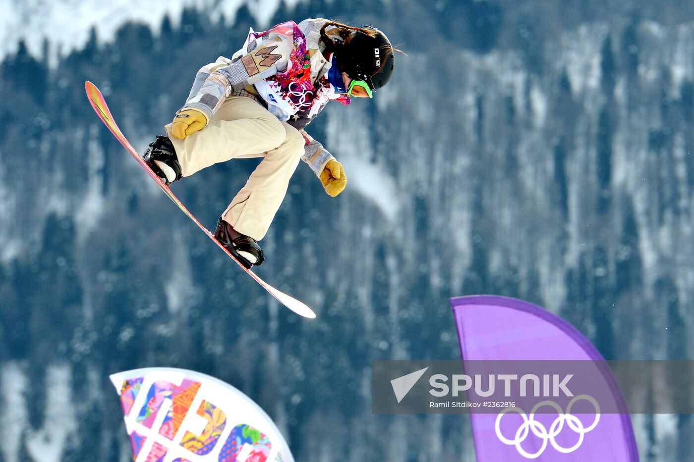 2014 Olympics. Snowboarding. Women. Slopestyle.