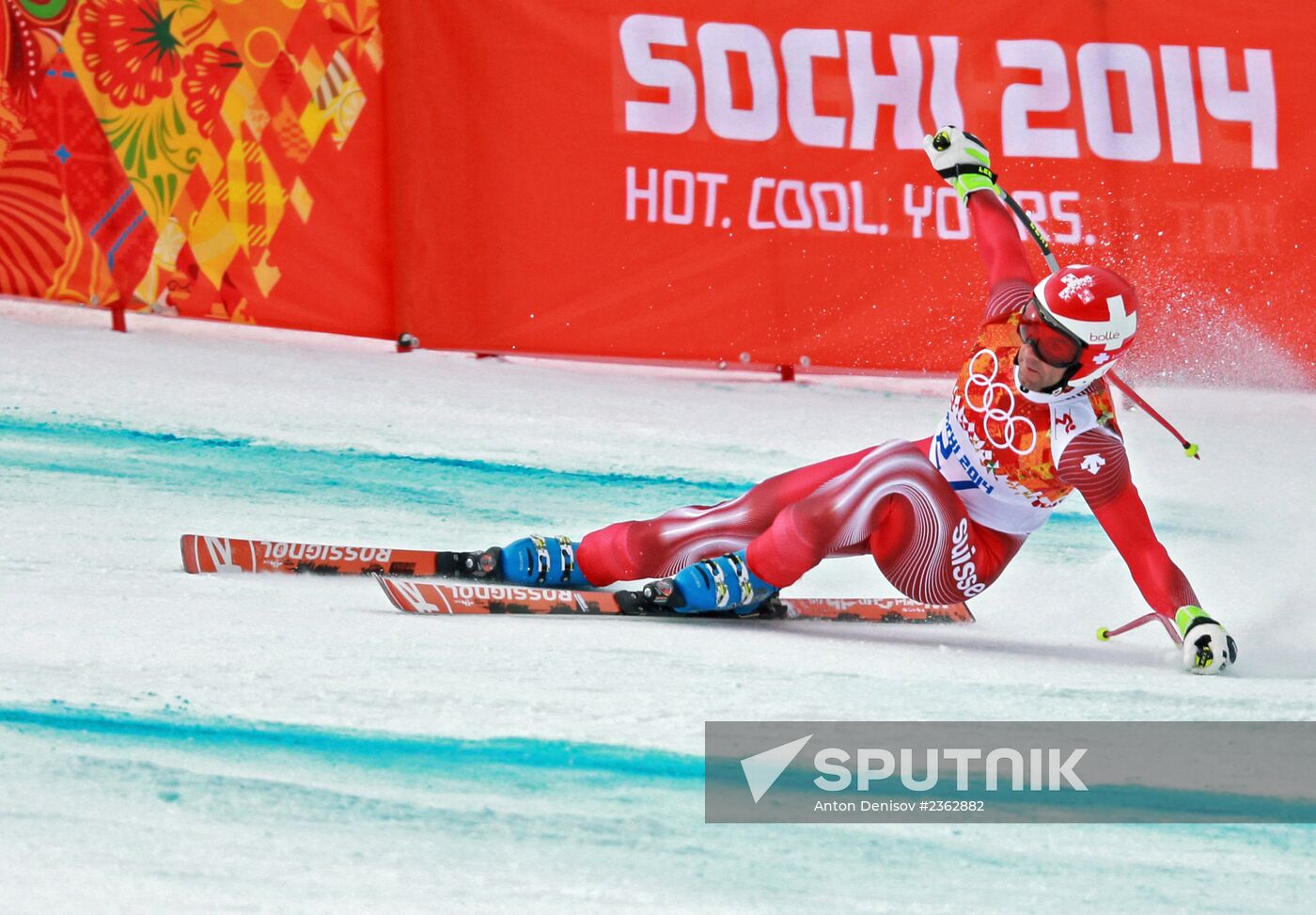 2014 Winter Olympics. Alpine skiing. Men. Downhill