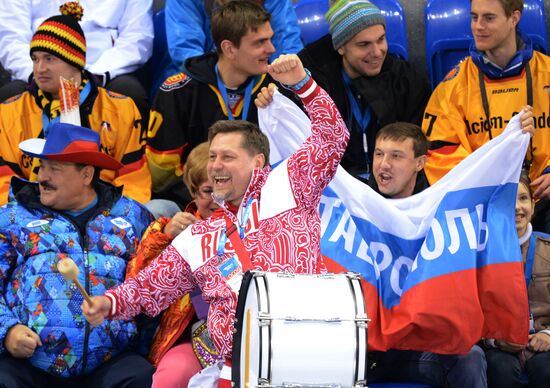 2014 Winter Olympics. Ice hockey. Women. Russia vs. Germany