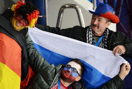 2014 Winter Olympics. Ice hockey. Women. Russia vs. Germany
