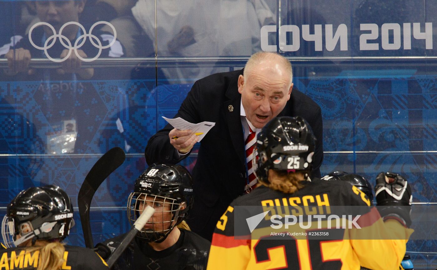 2014 Winter Olympics. Ice hockey. Women. Russia vs. Germany