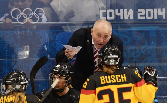 2014 Winter Olympics. Ice hockey. Women. Russia vs. Germany
