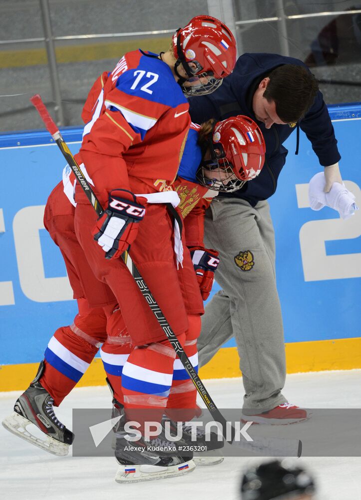2014 Winter Olympics. Ice hockey. Women. Russia vs. Germany