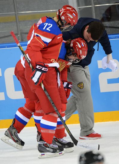 2014 Winter Olympics. Ice hockey. Women. Russia vs. Germany