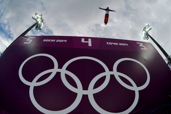 2014 Winter Olympics. Freestyle skiing. Aerials. Training