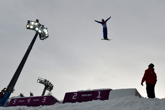 2014 Winter Olympics. Freestyle skiing. Aerials. Training