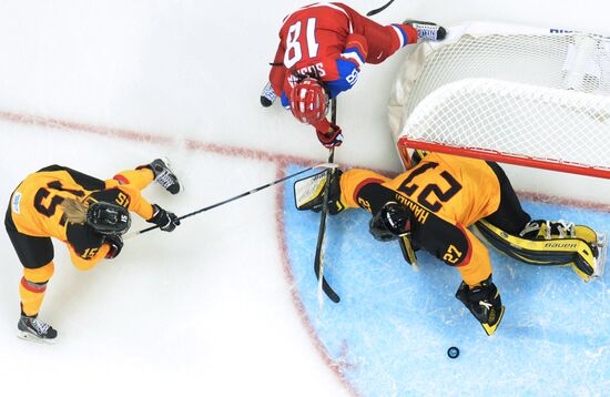 2014 Winter Olympics. Ice hockey. Women. Russia vs. Germany