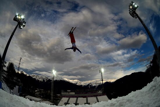 2014 Winter Olympics. Freestyle skiing. Aerials. Training