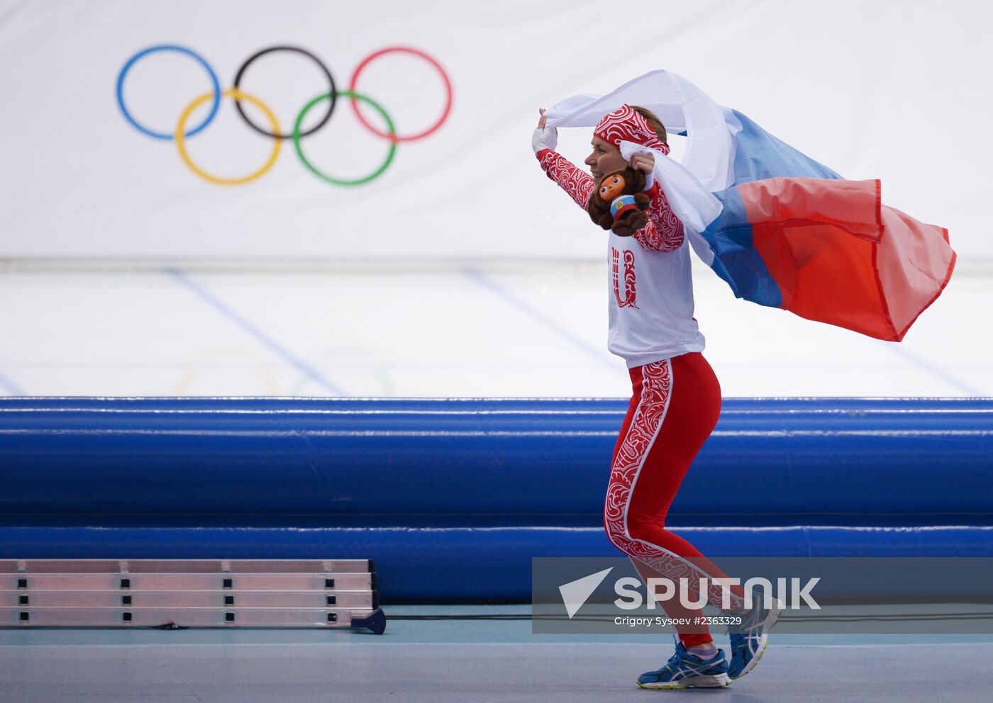 2014 Winter Olympics. Speed skating. Women. 3000m