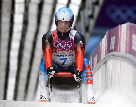 2014 Winter Olympics. Luge. Men. Day Two