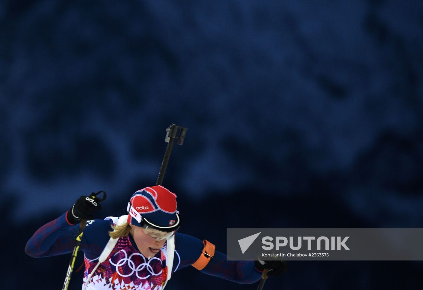 2014 Winter Olympics. Biathlon. Women. Sprint race