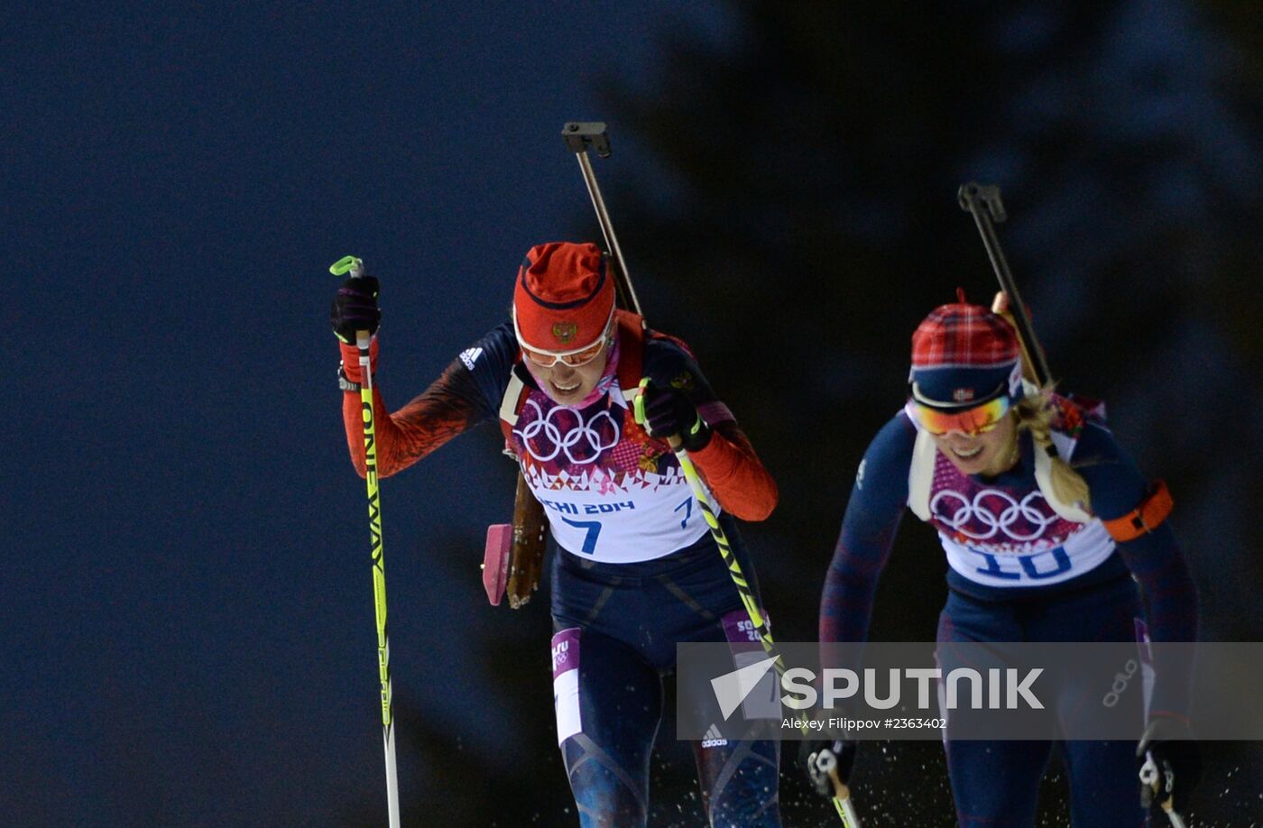 2014 Olympics. Biathlon. Women. Sprint race
