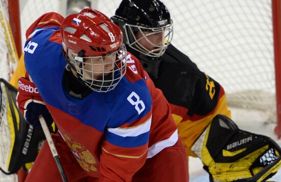 2014 Winter Olympics. Ice hockey. Women. Russia vs. Germany