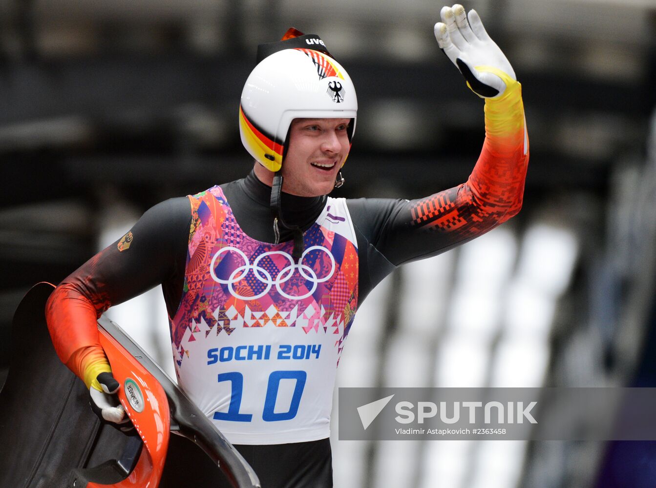2014 Winter Olympics. Luge. Men. Day Two