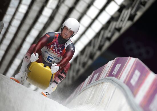 2014 Winter Olympics. Luge. Men. Day Two