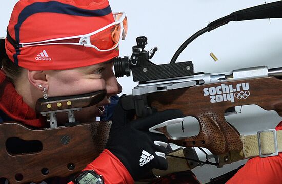 2014 Winter Olympics. Biathlon. Women. Sprint race