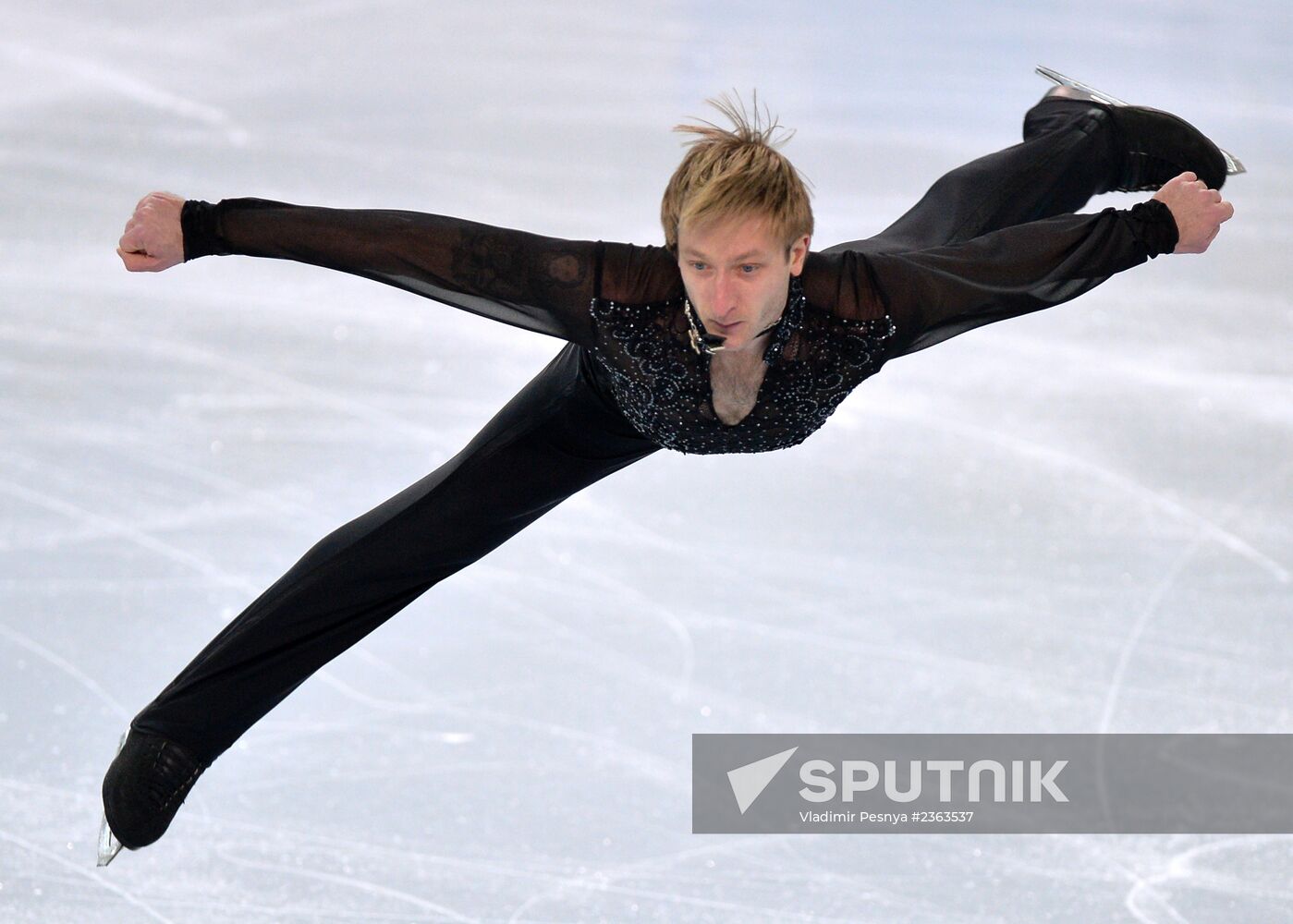 2014 Olympics. Figure skating. Teams. Men. Free skating