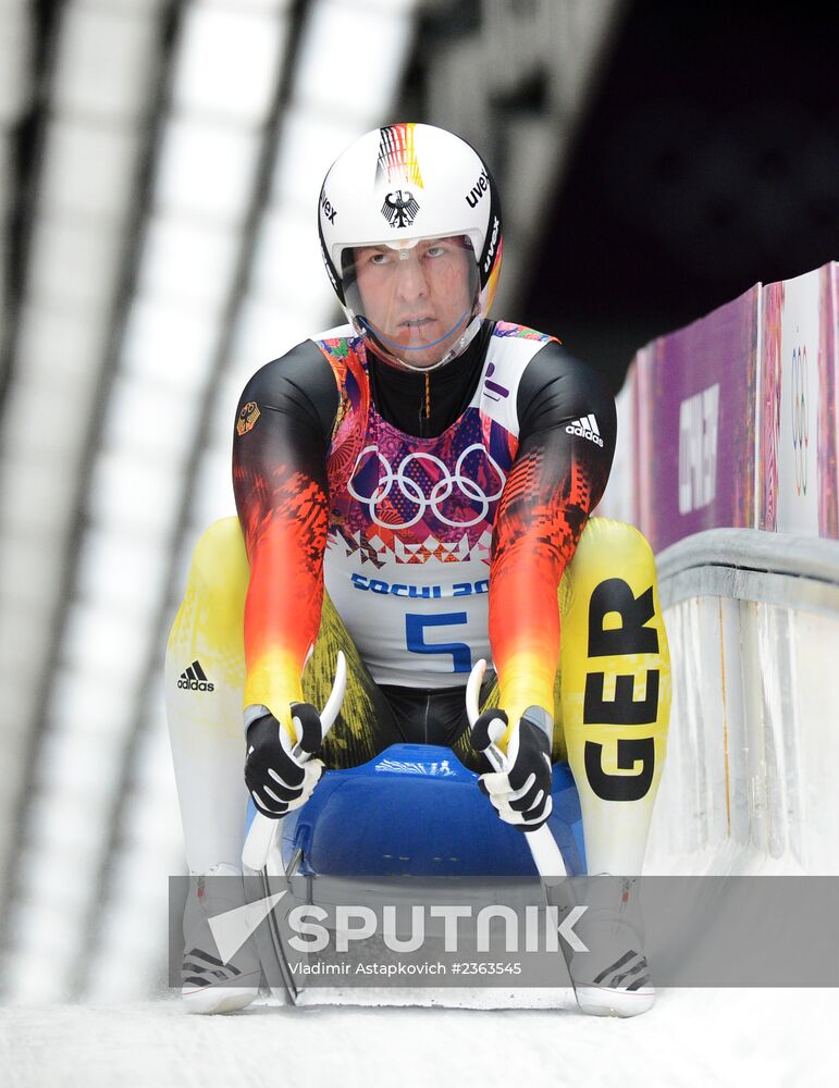 2014 Winter Olympics. Luge. Men. Day Two