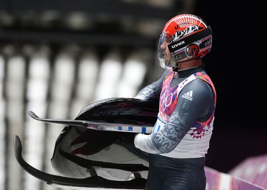 2014 Winter Olympics. Luge. Men. Day Two