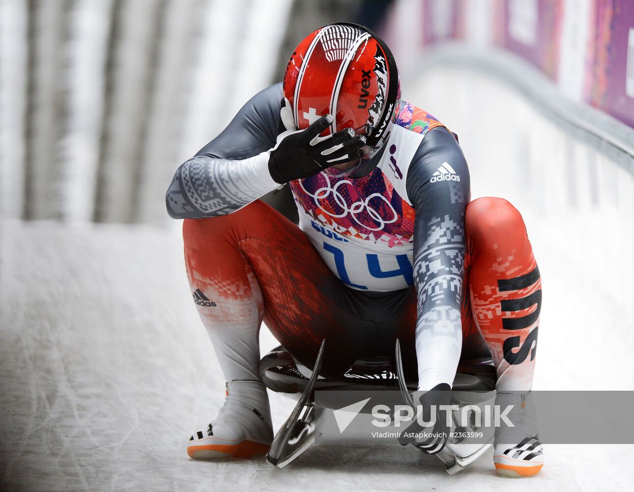 2014 Winter Olympics. Luge. Men. Day Two