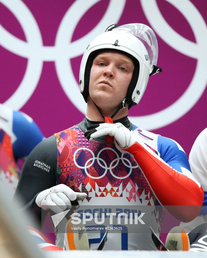2014 Winter Olympics. Luge. Men. Day Two