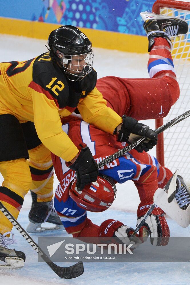 2014 Winter Olympics. Ice hockey. Women. Russia vs. Germany