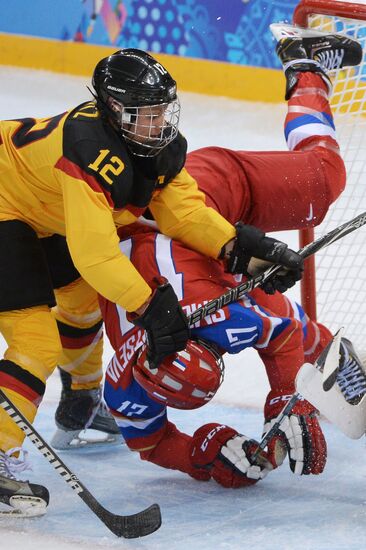 2014 Winter Olympics. Ice hockey. Women. Russia vs. Germany