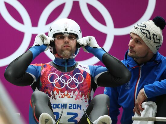2014 Winter Olympics. Luge. Men. Day Two