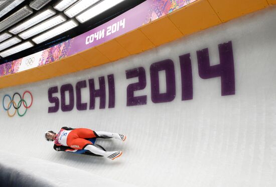 2014 Winter Olympics. Luge. Men. Day Two