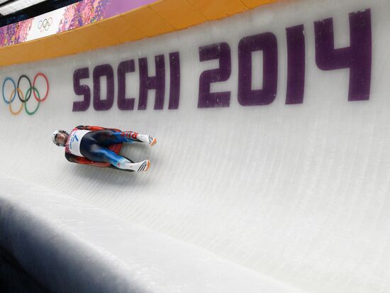 2014 Winter Olympics. Luge. Men. Day Two