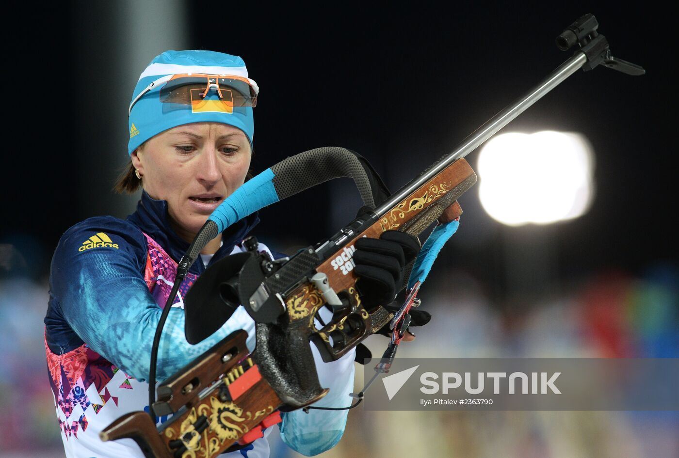 2014 Olympics. Biathlon. Women. Sprint race