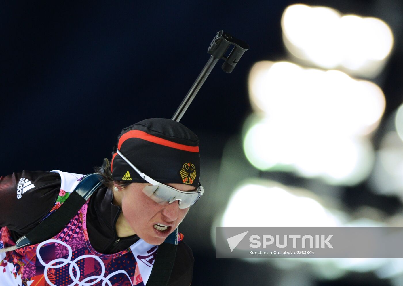 2014 Winter Olympics. Biathlon. Women. Sprint race