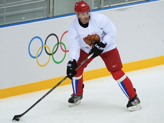 2014 Winter Olympics. Ice hockey. Russian men's national team holds training session