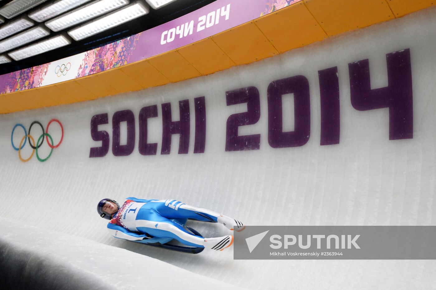 2014 Winter Olympics. Luge. Men. Day Two