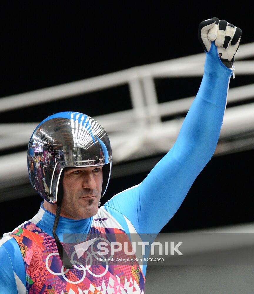 2014 Winter Olympics. Luge. Men. Day Two