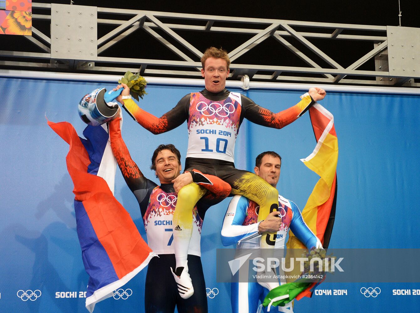 2014 Winter Olympics. Luge. Men. Day Two