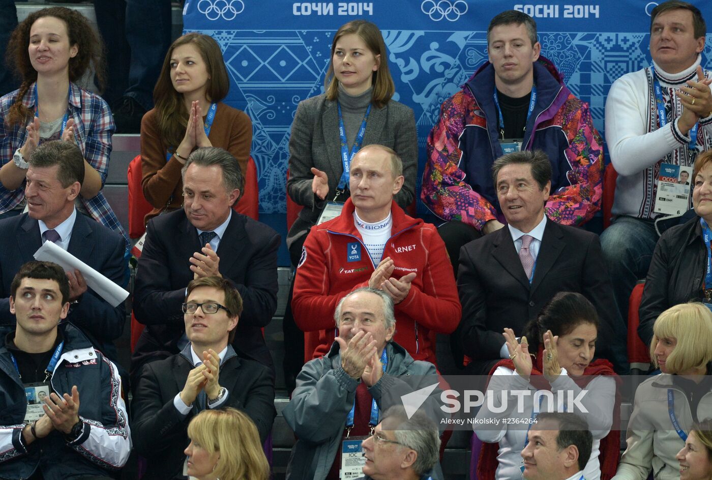 Vladimir Putin attends figure skating event