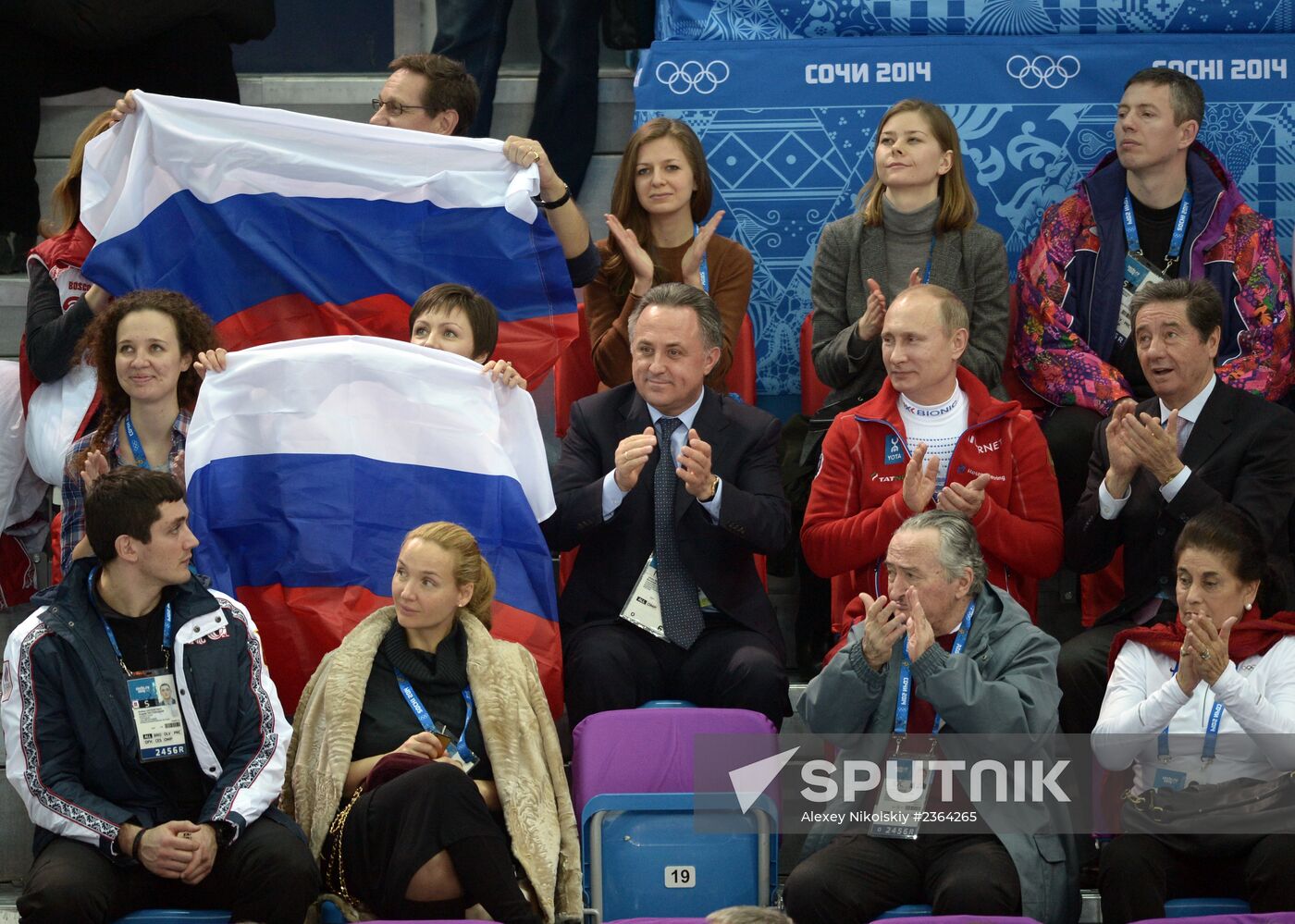 Vladimir Putin attends figure skating competition