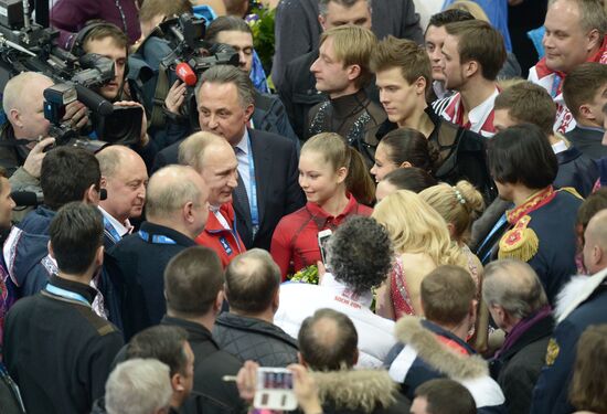 Vladimir Putin attends figure skating competition