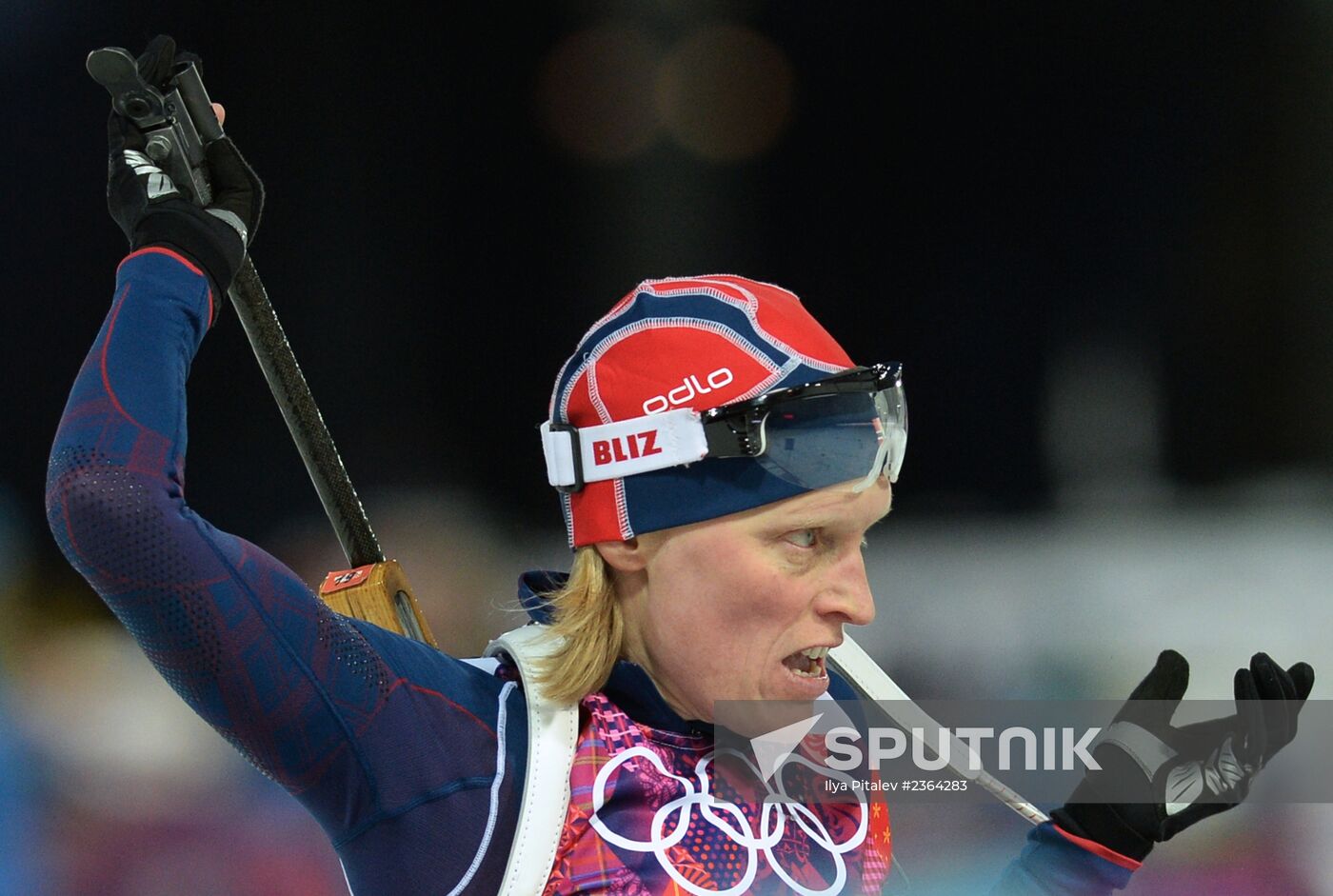 2014 Winter Olympics. Biathlon. Women. Sprint race