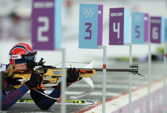 2014 Winter Olympics. Biathlon. Women. Sprint race
