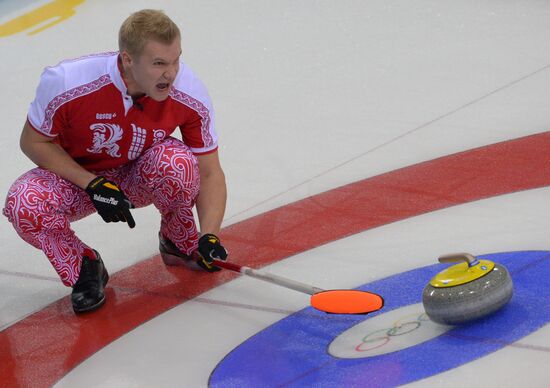 2014 Olympic Games. Curling. Men. First Day