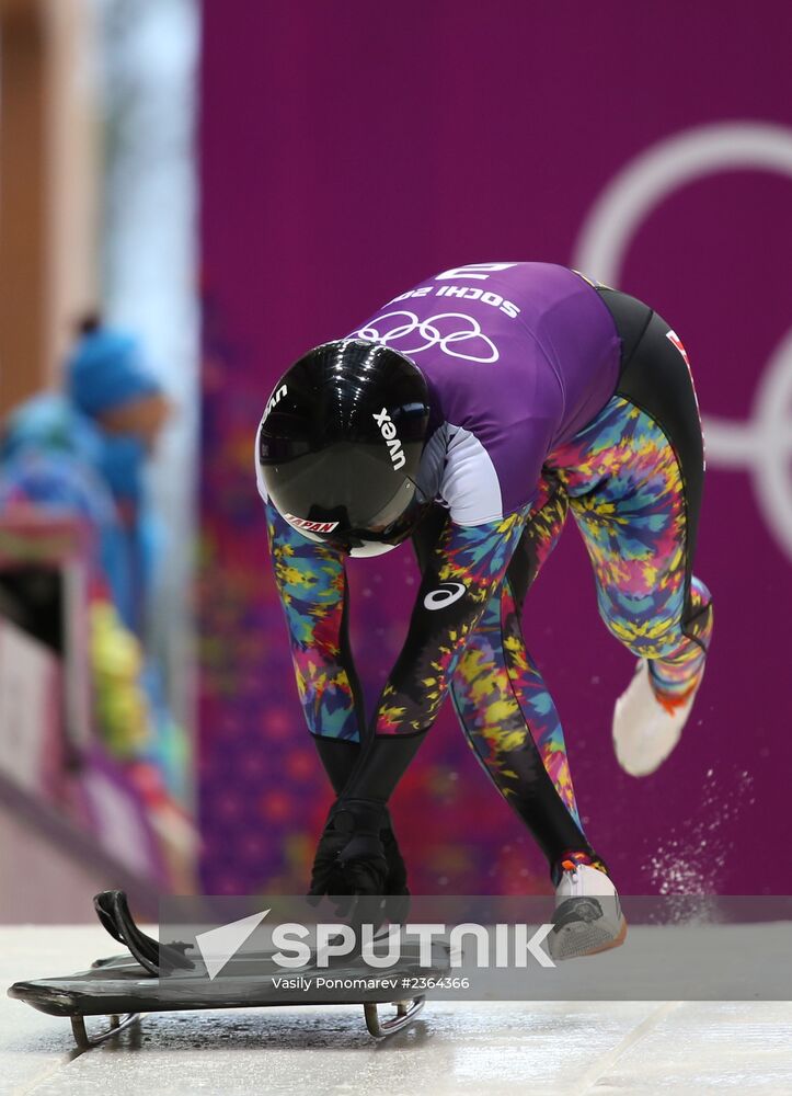 2014 Winter Olympics. Skeleton. Training sessions
