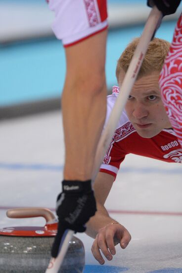 2014 Winter Olympics. Curling. Men. Day One