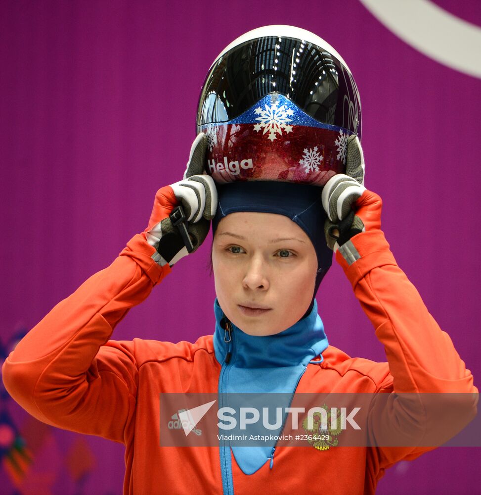 2014 Winter Olympics. Skeleton. Training sessions